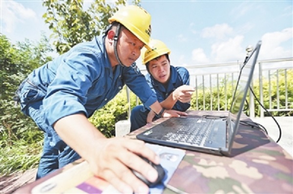 1634090959363072161.jpg 4.jpg