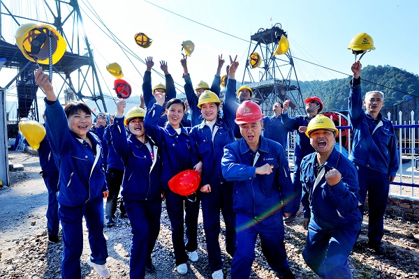 1642915399283041155.jpg 4.jpg